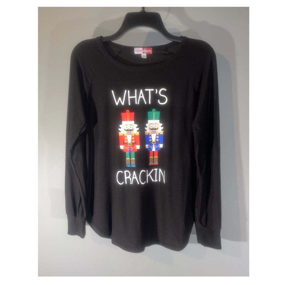 MerryWear Women’s Shirt - M